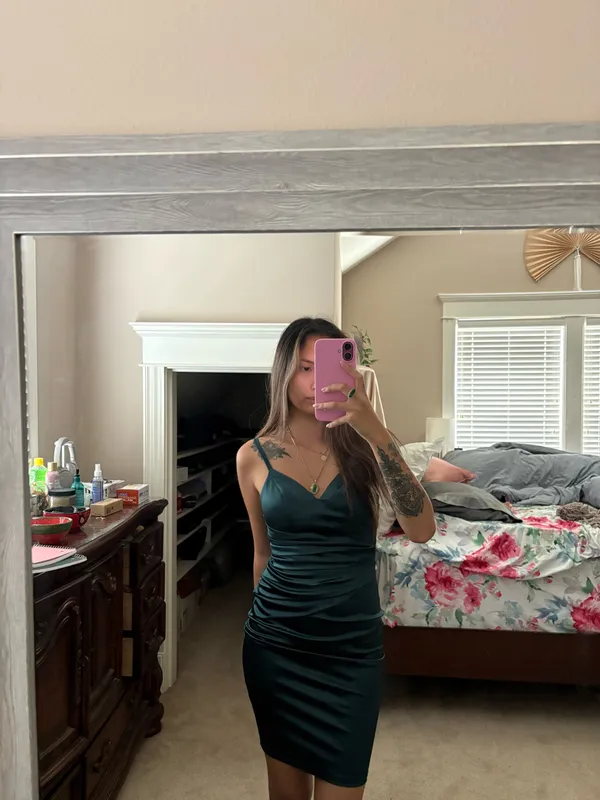 Windsor green satin dress - Image 2