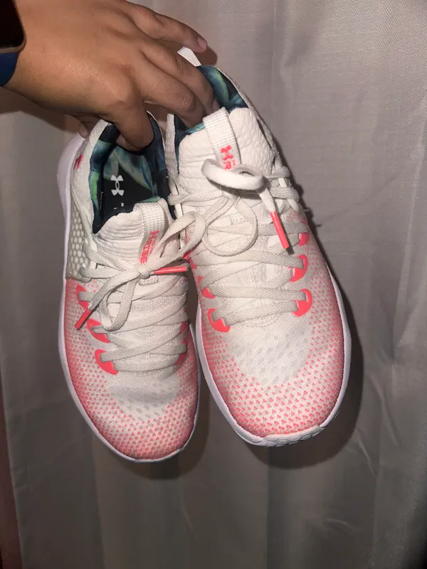 Under Armour Tennis Shoes - Image 2