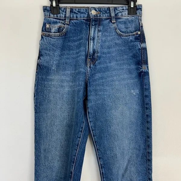 Zara‎ Jeans Size 2 Distressed EUC - Image 2