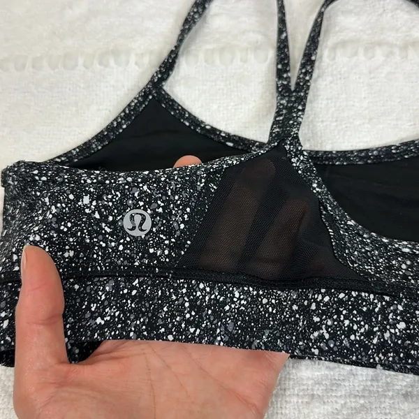 Lululemon Flow Y Bra Mesh Back Size 4 - Image 2