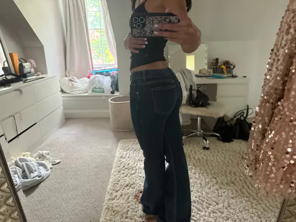 H&M Low-Rise Flare Jeans - Image 3
