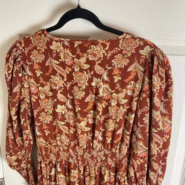 Lark + Grey women’s Floral V-Neck Dress size large - Image 6