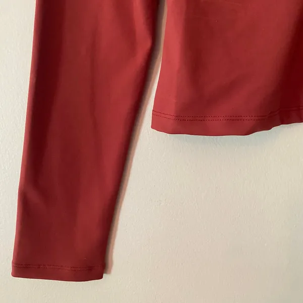 NWT Free People Intimately Red V-neck Cropped Stretchy Long Sleeve Top Medium - Image 5