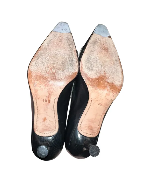 Cole Haan vintage pointy black toed kitten heels. - Image 7