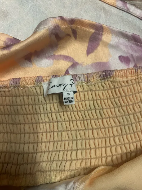Halter Top Boutique  - Image 4