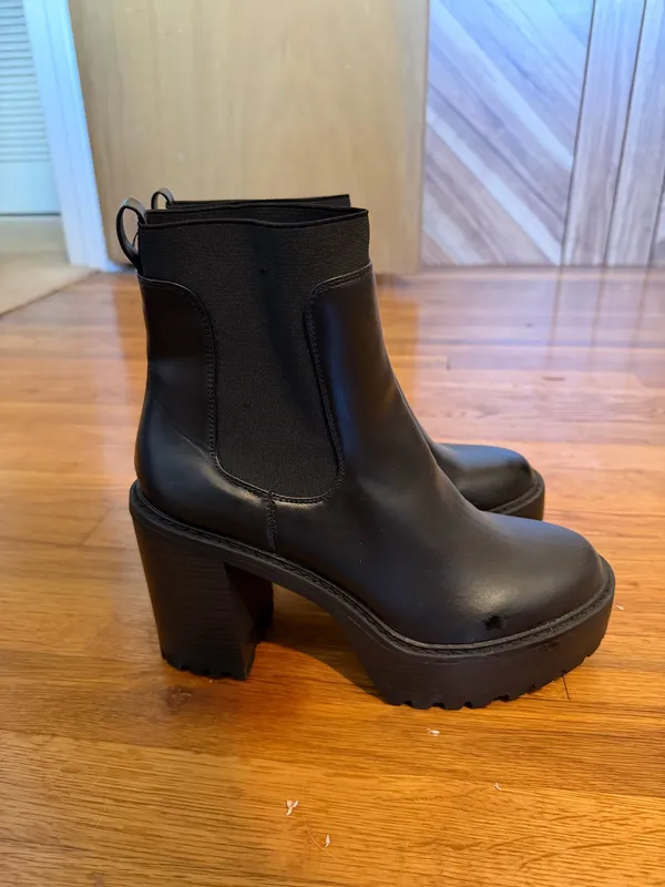 Madden Girl Boots Black - Image 2
