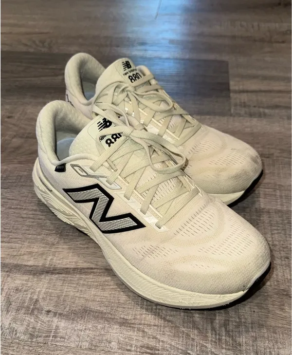 New Balance Sneakers - Image 4