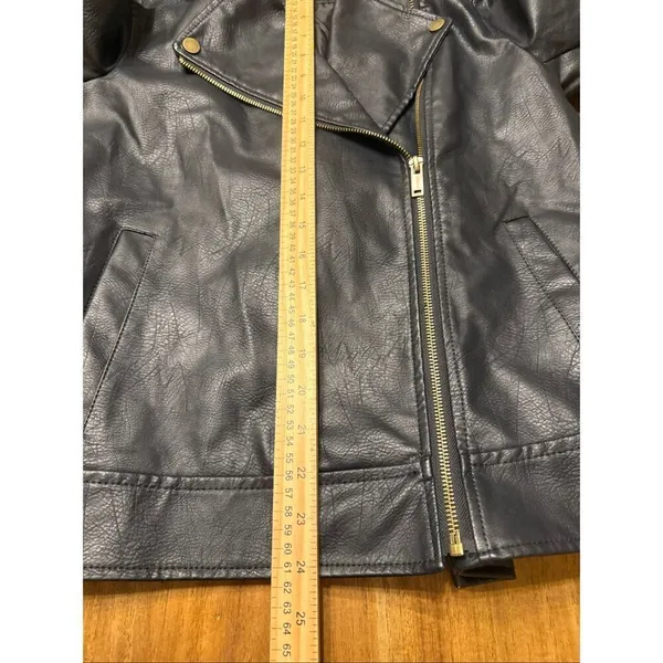 Universal Threads Women's Moto Faux Leather Jacket Black, Size Xsmall - Image 11
