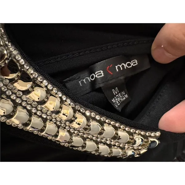 Moa moa black blouse size medium - Image 7