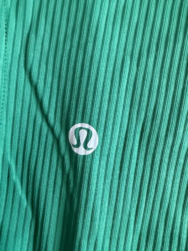 Green Lululemon Leggings - Image 2