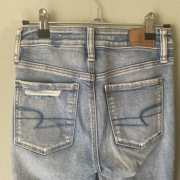 American Eagle Ripped Jeans - Image 4