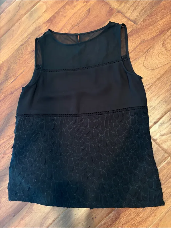 REISS Black Feathered Textured Sleeveless Blouse Valentina 2413 Size 0 - Image 3