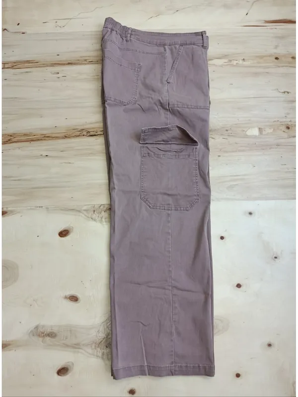 Wild Fable Women's Cargo Pants – Size Large (L) - Image 6