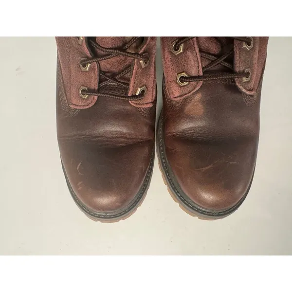 Timberland Women's brown suede colorblock pattern lace up boot size 7.5 - Image 2