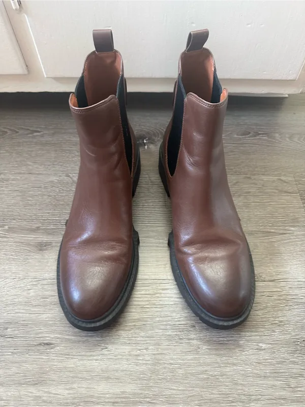 Coach Brown Leather Chelsea Booties with Black Elastic Panels - Image 2