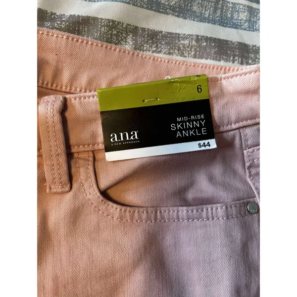 A.n.a. A New Approach Pink Denim Mid-Rise Skinny Ankle Jeans Pants size 6 - Image 4