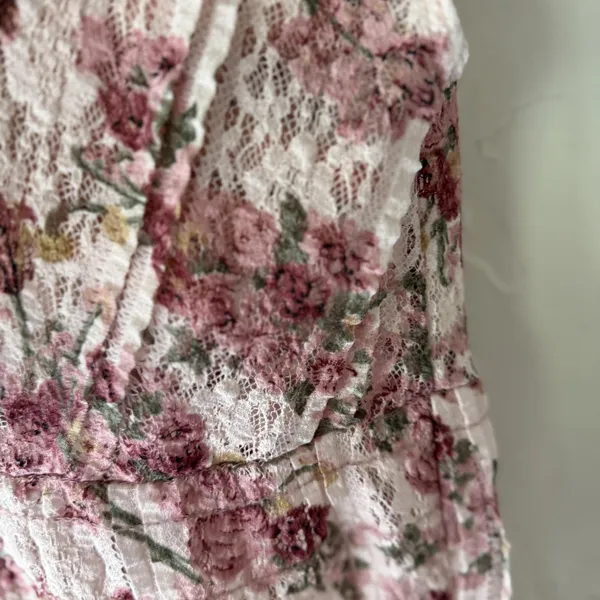 Vanity Y2k Fairy Lace Large Floral Lace Boho Sheer‎ Cap Sleeve Going Out Top - Image 4