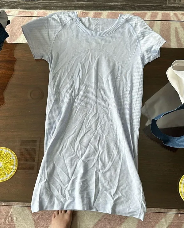 Lululemon SWIFTLY SHORT SLEEVE TOP PERRYWINKLE/LILAC SIZE 4 - Image 2