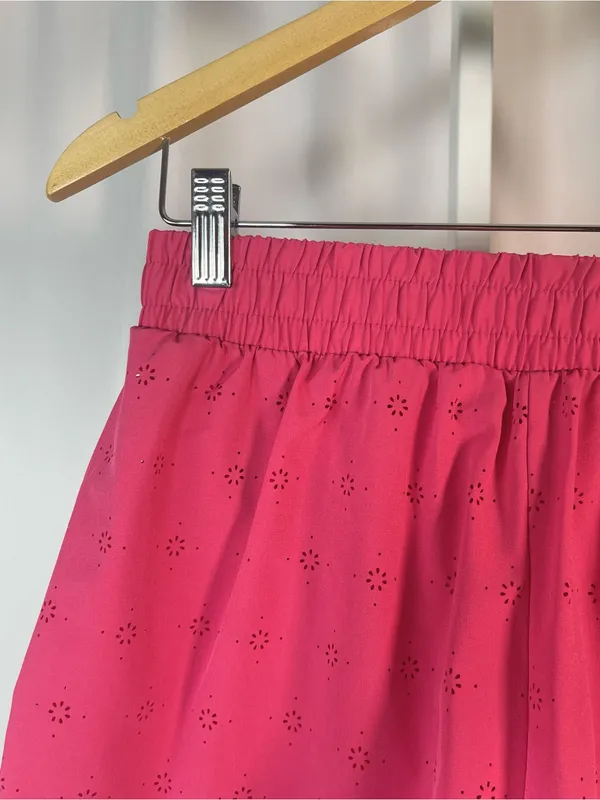 Yogalicious Summersalt Running Medium Bright Pink Eyelet Athletic Shorts Gym - Image 5