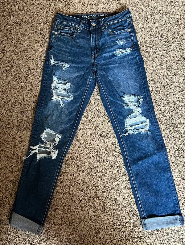 American Eagle Holey Jeans - Image 3