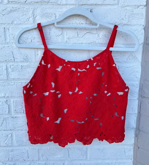 Alice + Olivia Alanis Cami Crop Top - Image 3