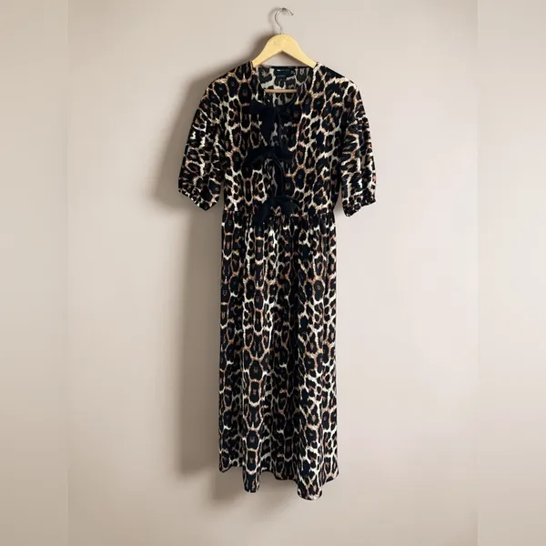 ASOS DESIGN puff sleeve tie front maxi dress in leopard print - Image 4
