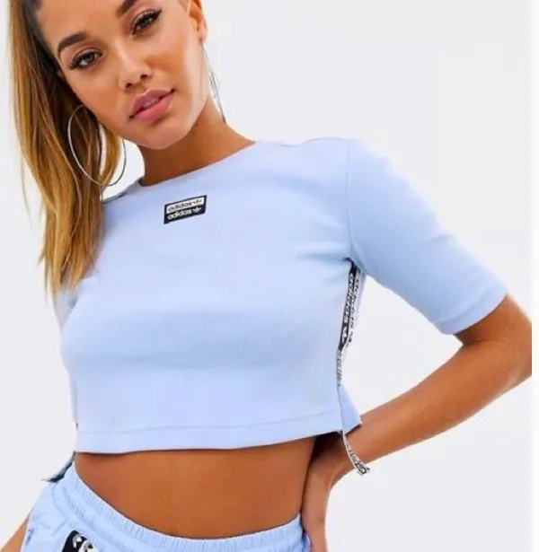 Adidas Crop Top - Image 4