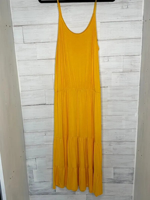Beach Break Jersey Tiered Midi Sundress in Yellow Size Large - Image 2