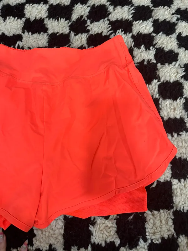 Gymshark Shorts - Image 5