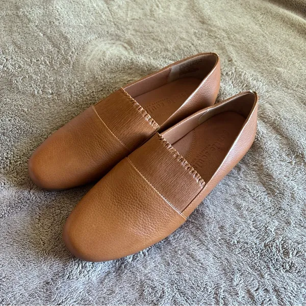 Gentle Souls by Kenneth Cole Leather Flats - Image 9
