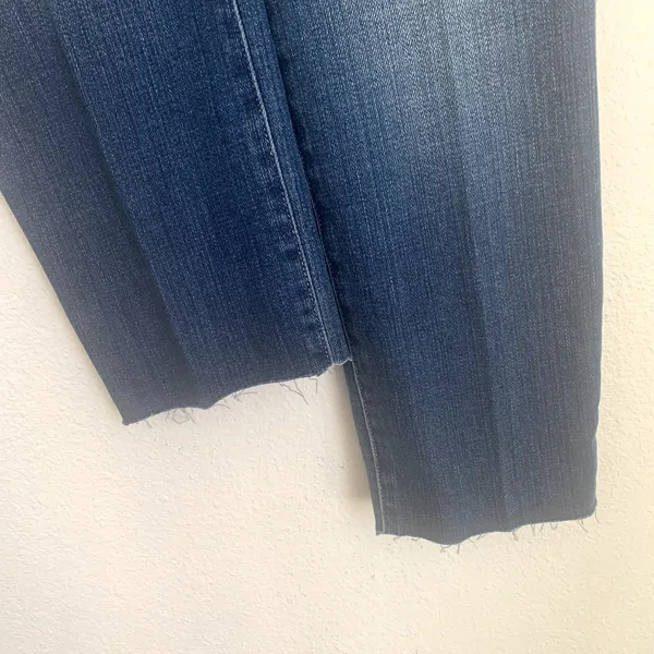 NEW L'AGENCE Sada Slim Cropped Jeans‎ in Sequoia - Image 7