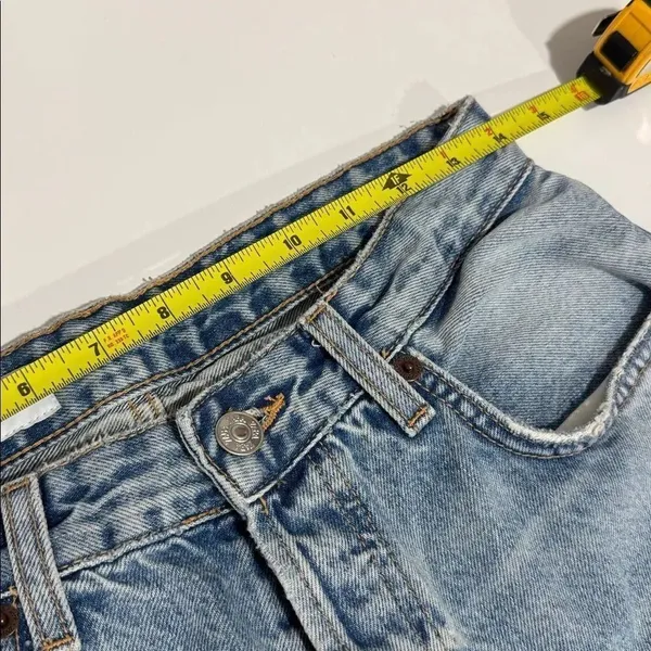 Zara women Straight Jeans in Faded Blue EUC - Image 4
