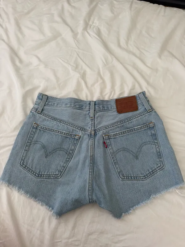 Levi’s 501 Shorts - Image 2
