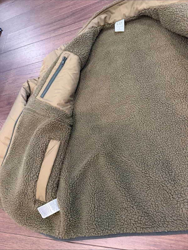 GAP Olive Quilted / Fleece Reversible Puffer Jacket Size Medium - C46-017 - Image 6