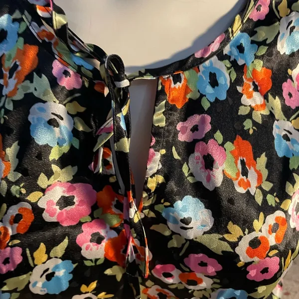 Sugar lips medium floral top medium - Image 2
