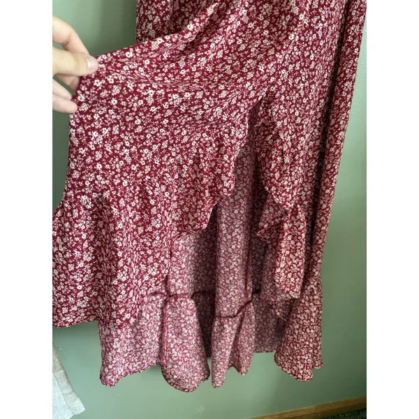 mi ami for francesca's Women's Floral Knit Maxi Dress Smocked Puff M Red - Image 2