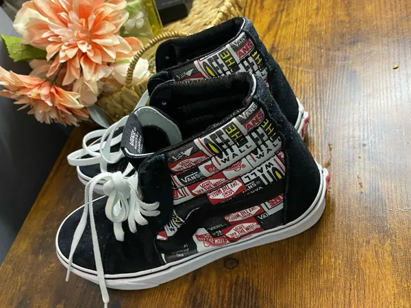 RARE🔥 VANS Sk8-Hi BOX LOGO Shoes Mens size 8 Womens 9.5 - Image 4