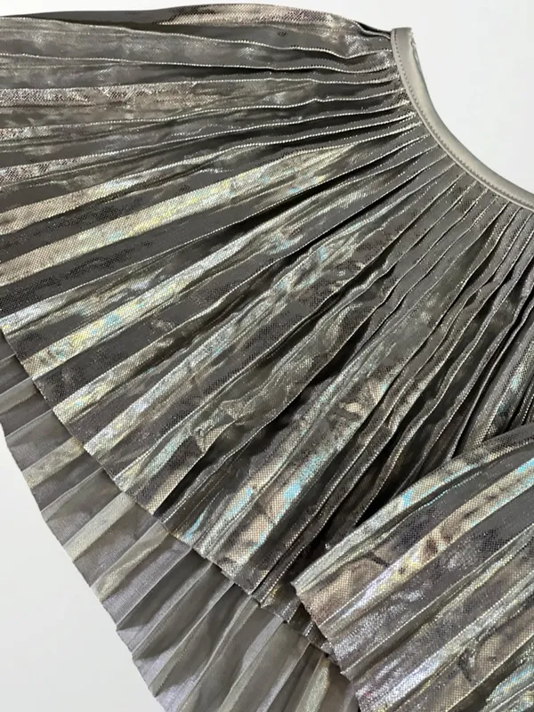 Savage X Fenty Silver Metallic PLEATED LAMÉ SHORT - Image 8