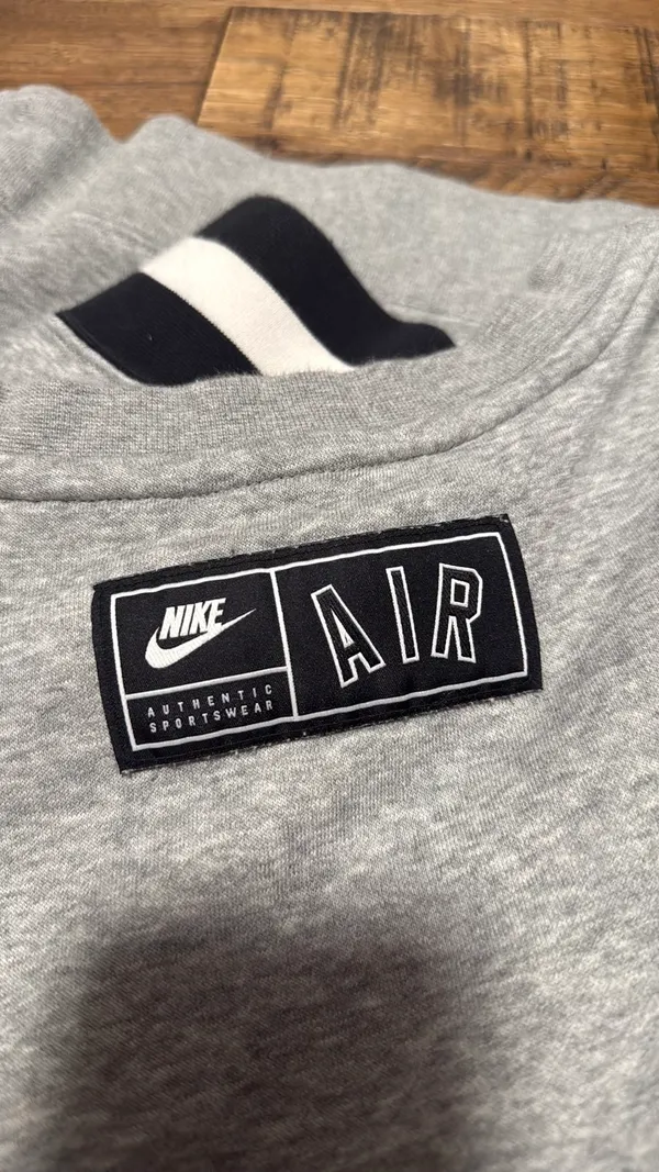 Nike Air Sweatshirt - Image 2