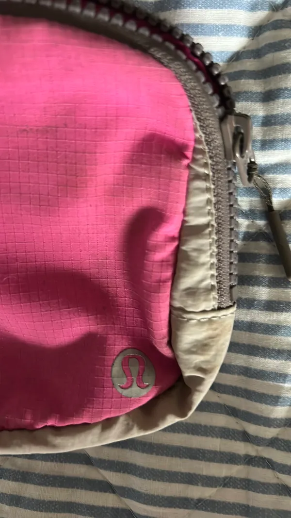 Lululemon Fanny Everywhere Bag Pack - Image 5