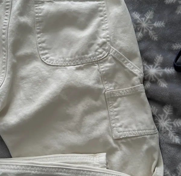 Brandy Melville Cargo Pants - Image 9