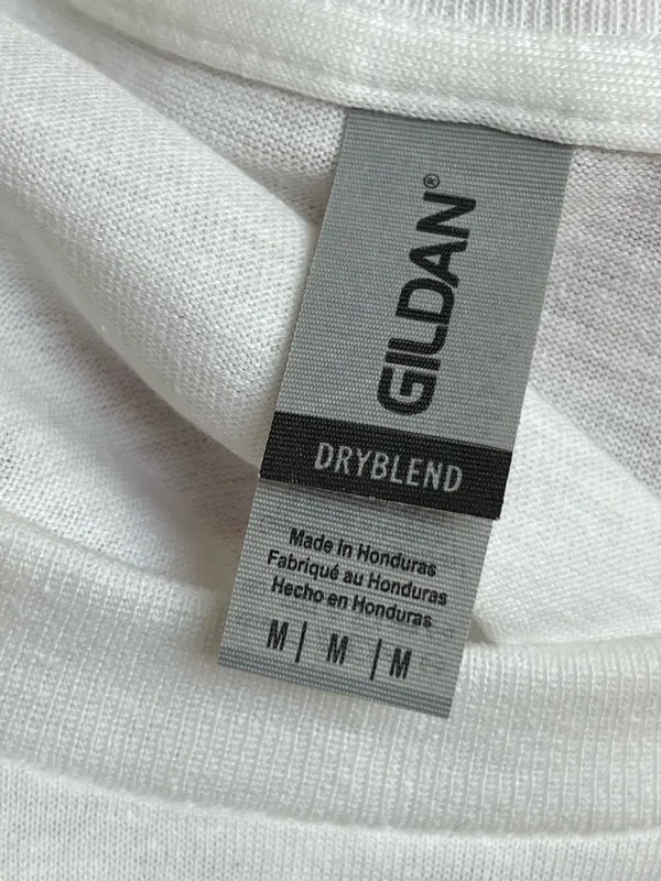 Gildan T-Shirt - Image 4