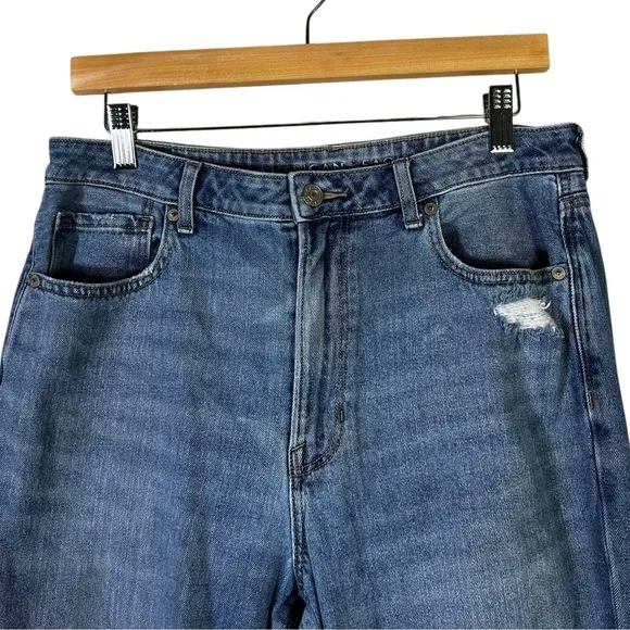 American Eagle Mom Jeans Womens 12 Medium Wash Distressed‎ Straight High Rise - Image 4