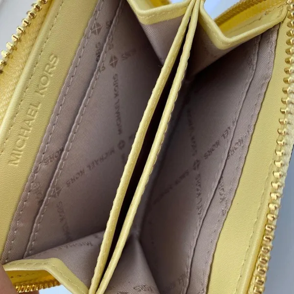 Michael Kors Buttercup Card Case Wallet - Image 4