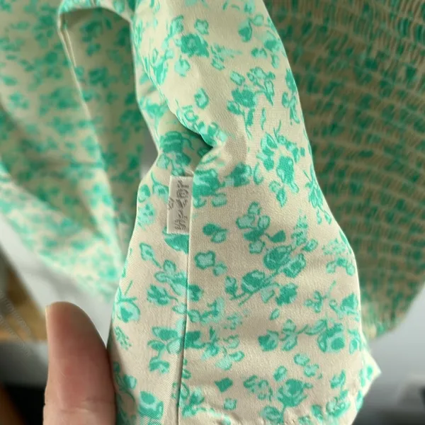 Levi’s Floral Crop Puff Sleeve Top - S - Image 3