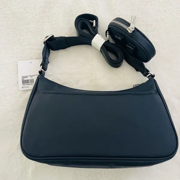 Lululemon Black Crossbody Bag with Nano pouch - Image 2