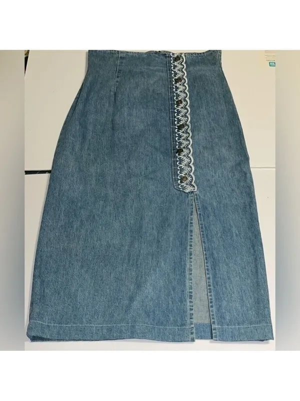 Vintage Jean skirt • lace embroidered detail • 90s • made in USA • SWITCH - Image 3