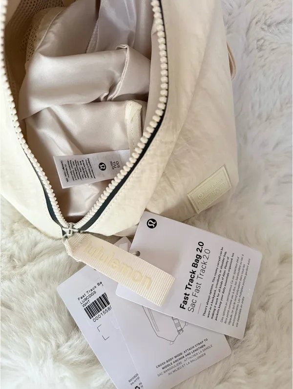 Lululemon Fast track bag 2.0 - Image 5