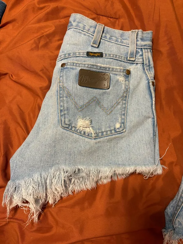 High-Rise Wrangler Shorts Denim - Image 2