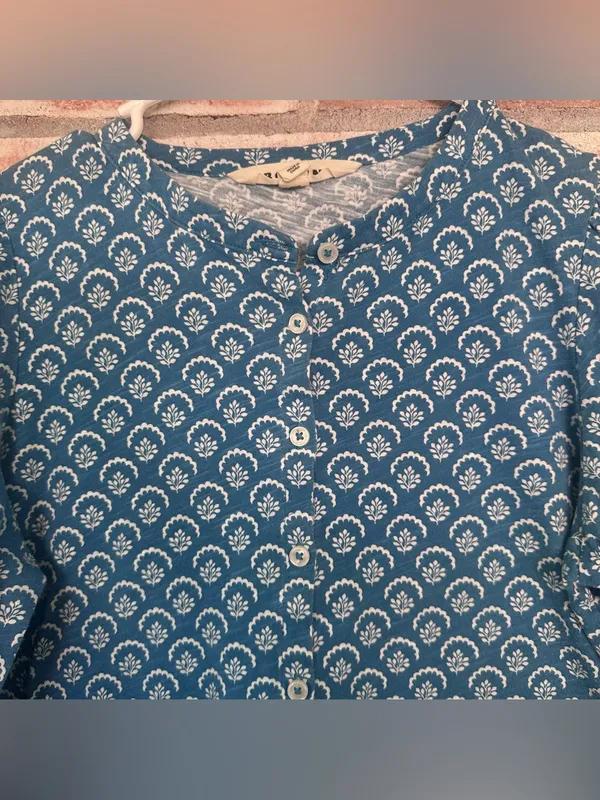Boden Cardigan Button Up Shirt Knit Women’s 6 Blue Pattern Cotton Lightweight - Image 2